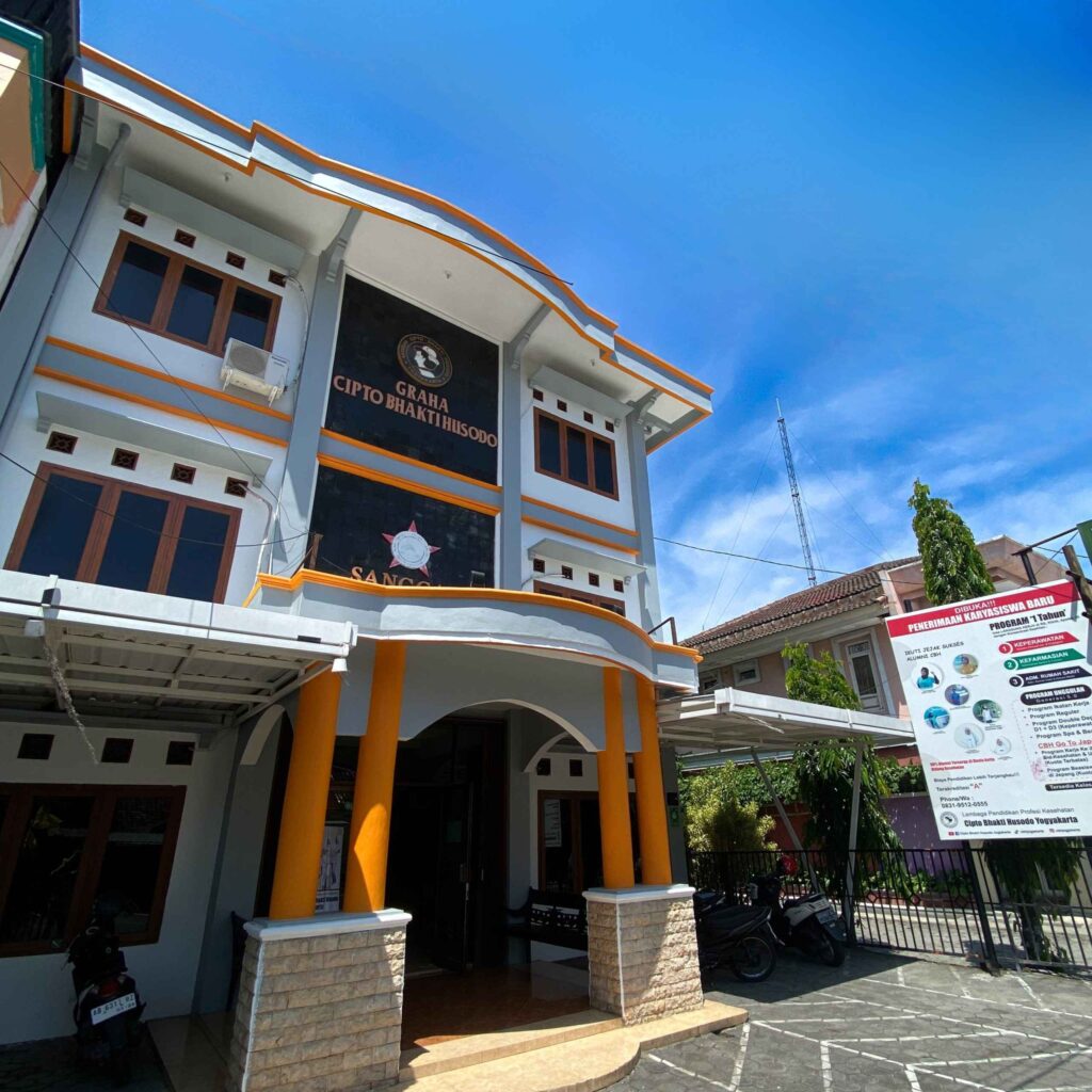 sekolah pramugari terbaik